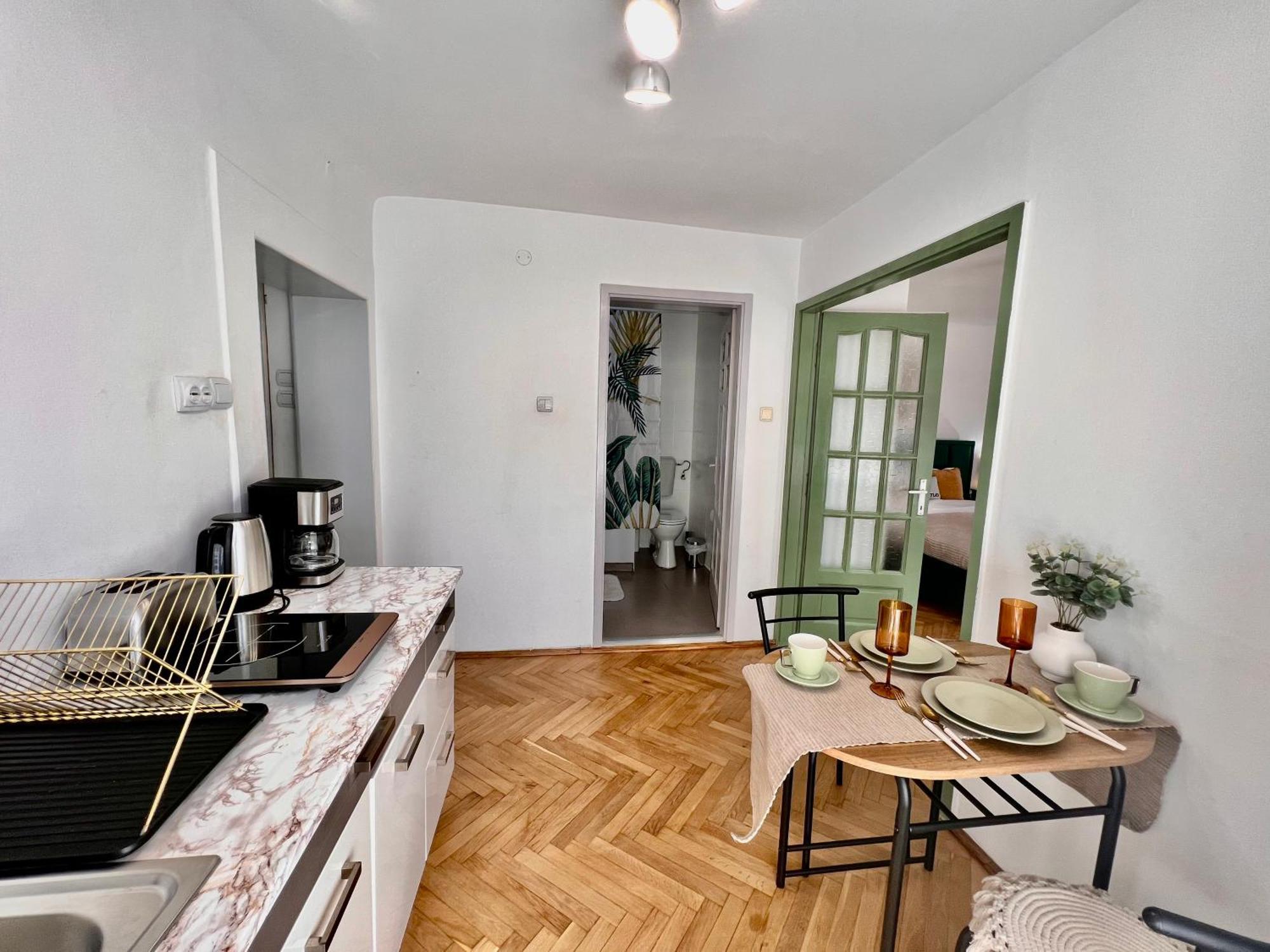 Old Town City Center Apartments ブラショフ エクステリア 写真